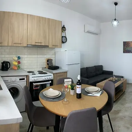 Escape Apartment
