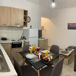 Escape Apartment