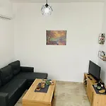 Escape * Afantou