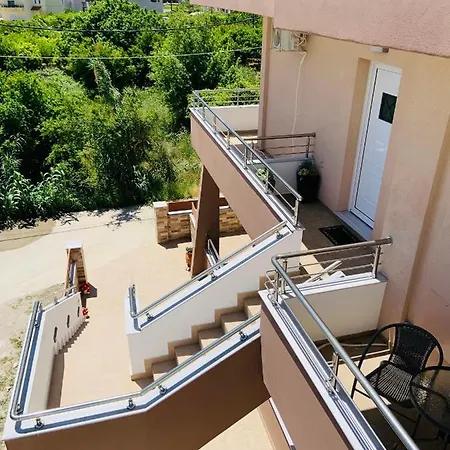 Apartment Escape